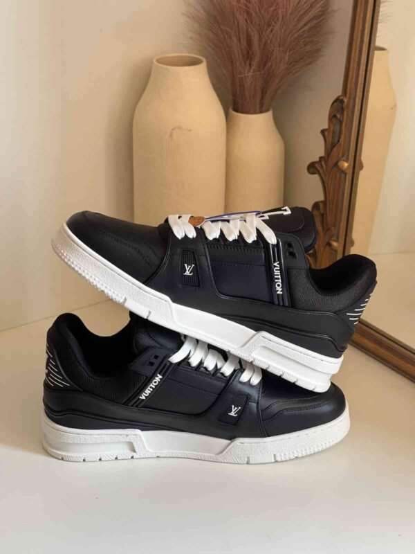 Louis Vuitton Trainer Sneakers - Image 5
