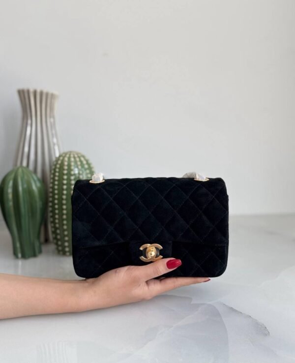 Chanel Classic Flap Bag - Image 3