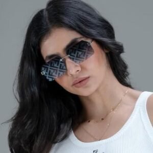 Fendi FE40043U Sunglasses