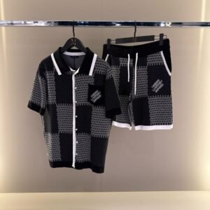 Louis Vuitton Men's T-shirt