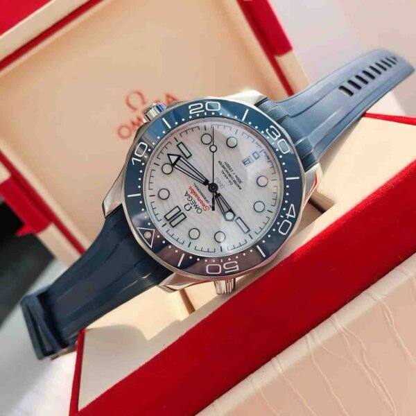Omega Seamaster - Image 2