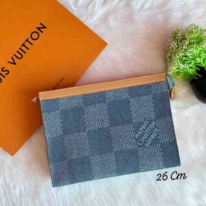 Louis Vuitton Pochette Voyage