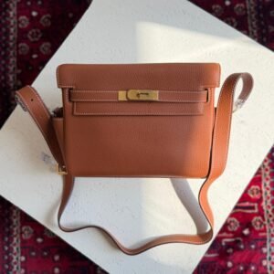 Hermès Kelly Messenger PM Bag In Dubai