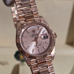 Rolex Day-Date 40mm Everose Gold