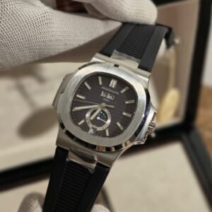 Patek Philippe Nautilus Annual Calendar 5726A-001